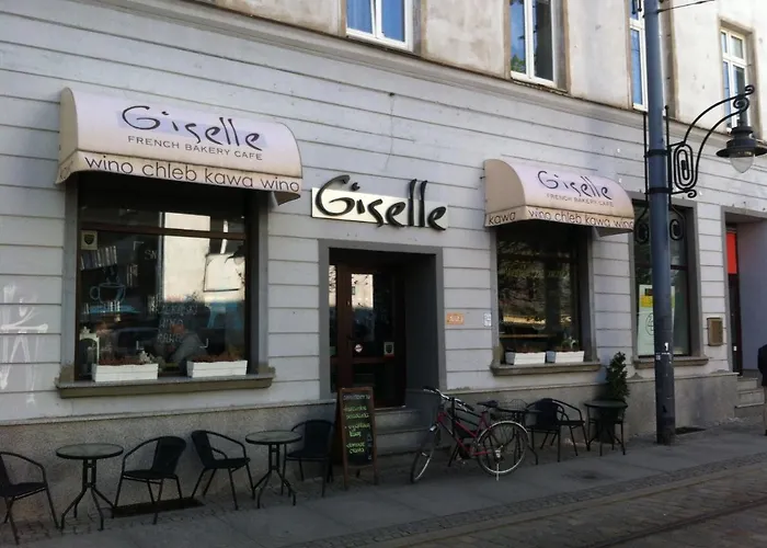 Animal House - Stayinwroclaw *