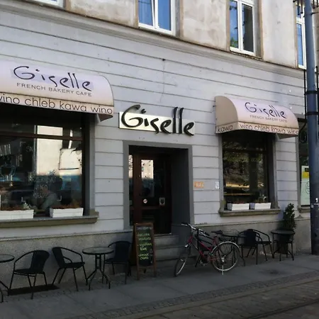 Animal House - Stayinwroclaw *